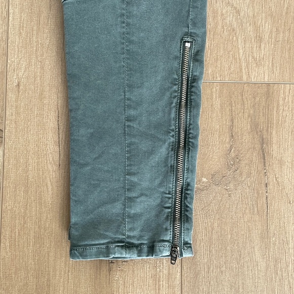 Jbrand Houlihan Mid-Rise Cargo - Picture 3 of 6